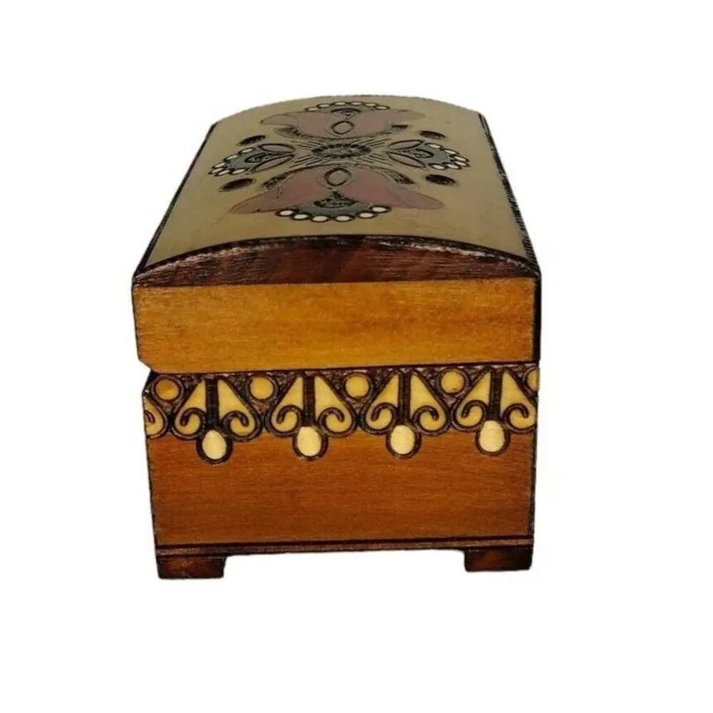 Vintage Folk Art Wood Pyrography Hinged Trinket Jewelry Lock Box Hand Crafted